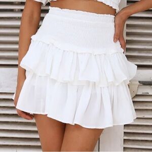 NWT Hello Molly White Mini Skirt. Size XS